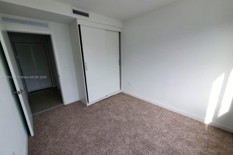 Townhouse in Homestead, Florida 4 bedrooms, 200.02 sq.m. № 1944548 - photo 19