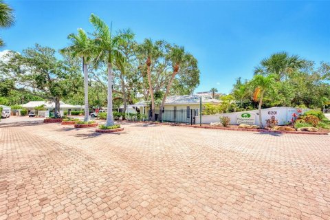 Condominio en alquiler en Sarasota, Florida, 2 dormitorios, 83.24 m2 № 1912886 - foto 29