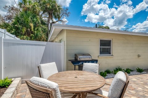 Condominio en alquiler en Sarasota, Florida, 2 dormitorios, 83.24 m2 № 1912886 - foto 26