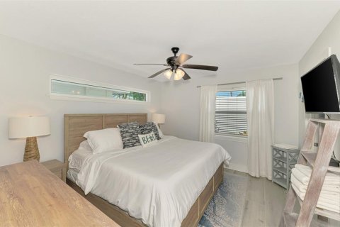 Condominio en alquiler en Sarasota, Florida, 2 dormitorios, 83.24 m2 № 1912886 - foto 16