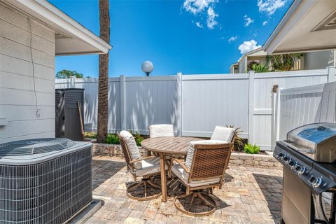Condominio en alquiler en Sarasota, Florida, 2 dormitorios, 83.24 m2 № 1912886 - foto 27