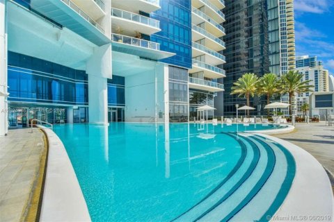 Condo in Sunny Isles Beach, Florida, 1 bedroom  № 2145932 - photo 8