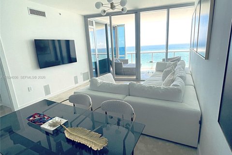 Condo in Sunny Isles Beach, Florida, 1 bedroom  № 2145932 - photo 19
