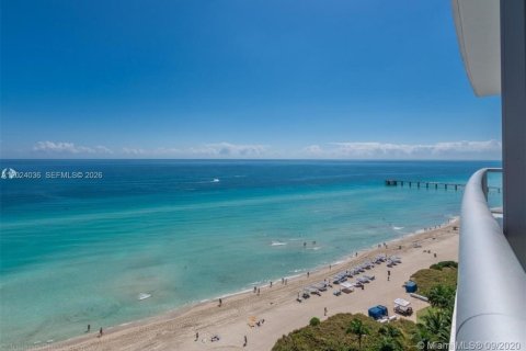 Condo in Sunny Isles Beach, Florida, 1 bedroom  № 2145932 - photo 20
