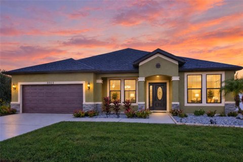 Villa ou maison à Plant City, Floride 3 chambres, 202.81 m2 № 2419742