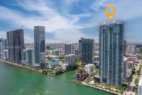 Condominio en venta en Miami, Florida, 2 dormitorios, 107.95 m2 № 2033512 - foto 9
