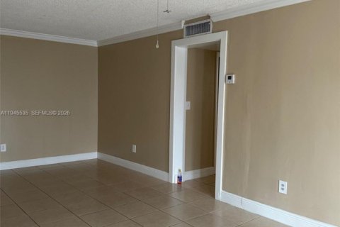 Condominio en venta en Miami, Florida, 2 dormitorios, 96.25 m2 № 2002124 - foto 2