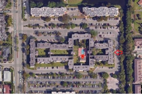 Снять в аренду кондоминиум в Лодерхилл, Флорида 1 спальня, 68.28м2, № 1995482 - фото 2