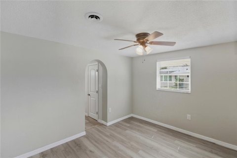 Villa ou maison à vendre à Port Charlotte, Floride: 3 chambres, 136.1 m2 № 2235285 - photo 12