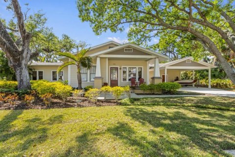 House in Palmetto, Florida 3 bedrooms, 224.45 sq.m. № 1584594 - photo 3
