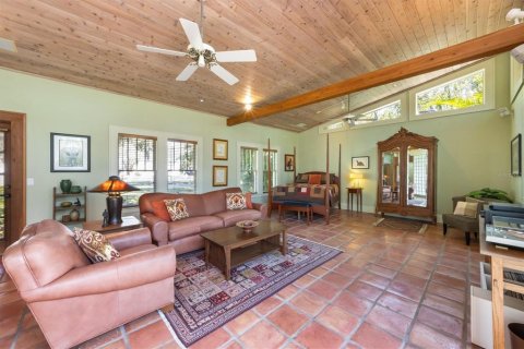 House in Palmetto, Florida 3 bedrooms, 224.45 sq.m. № 1584594 - photo 26