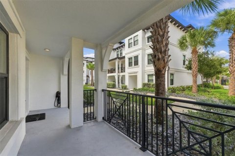 Touwnhouse à louer à Tampa, Floride: 3 chambres, 206.99 m2 № 2421848 - photo 16