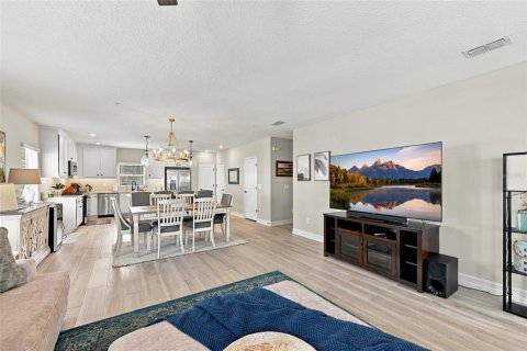 Touwnhouse à louer à Tampa, Floride: 3 chambres, 206.99 m2 № 2421848 - photo 8