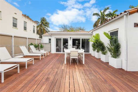 Villa ou maison à louer à Miami Beach, Floride: 3 chambres, 185.8 m2 № 1949618 - photo 26