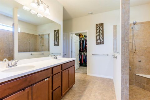 Casa en venta en Ocala, Florida, 3 dormitorios, 245.08 m2 № 1597263 - foto 9