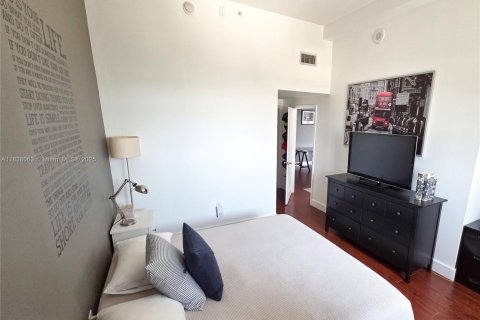 Condominio en venta en Miami, Florida, 2 dormitorios, 116.59 m2 № 1823762 - foto 21