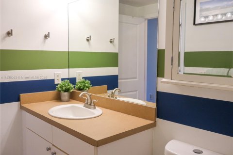 Condominio en venta en Miami, Florida, 2 dormitorios, 116.59 m2 № 1823762 - foto 25
