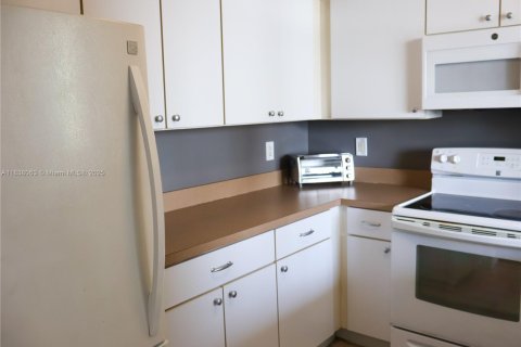 Condominio en venta en Miami, Florida, 2 dormitorios, 116.59 m2 № 1823762 - foto 29
