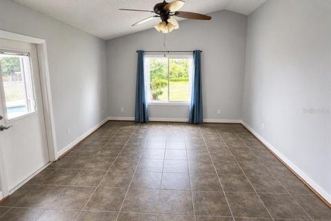 House in Ocoee, Florida 3 bedrooms, 162.76 sq.m. № 2259103 - photo 6