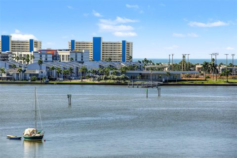 Copropriété à vendre à Saint Petersburg, Floride: 2 chambres, 97.55 m2 № 2419571 - photo 13