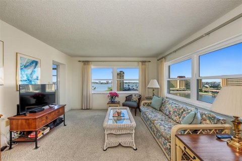 Copropriété à vendre à Saint Petersburg, Floride: 2 chambres, 97.55 m2 № 2419571 - photo 16