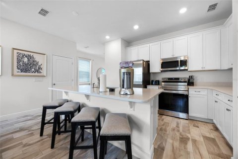 Adosado en venta en Kissimmee, Florida, 4 dormitorios, 159.7 m2 № 1533181 - foto 18