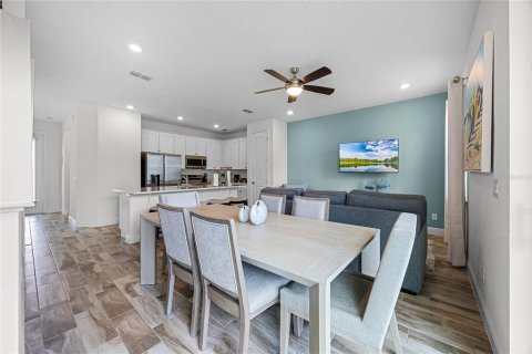 Adosado en venta en Kissimmee, Florida, 4 dormitorios, 159.7 m2 № 1533181 - foto 21
