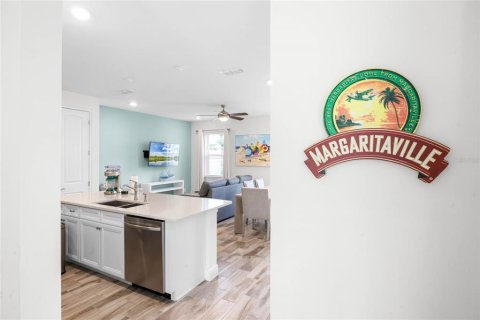 Adosado en venta en Kissimmee, Florida, 4 dormitorios, 159.7 m2 № 1533181 - foto 11