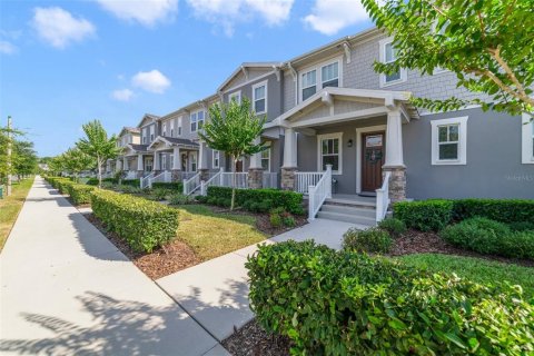 Townhouse in Celebration, Florida 3 bedrooms, 152.17 sq.m. № 1746839 - photo 2