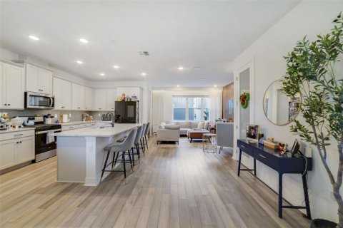 Townhouse in Celebration, Florida 3 bedrooms, 152.17 sq.m. № 1746839 - photo 7