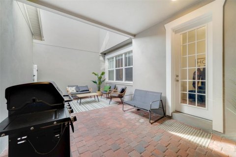Townhouse in Celebration, Florida 3 bedrooms, 152.17 sq.m. № 1746839 - photo 27