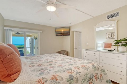 Condo in Longboat Key, Florida, 2 bedrooms  № 2118980 - photo 19