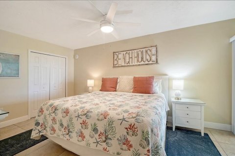 Condo in Longboat Key, Florida, 2 bedrooms  № 2118980 - photo 18