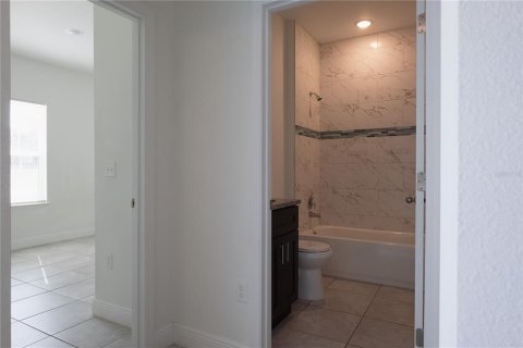 Villa ou maison à louer à Ocala, Floride: 4 chambres, 146.6 m2 № 2095572 - photo 13