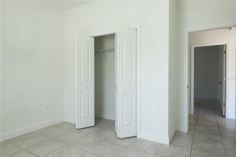 Villa ou maison à louer à Ocala, Floride: 4 chambres, 146.6 m2 № 2095572 - photo 9