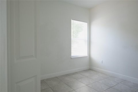 Villa ou maison à louer à Ocala, Floride: 4 chambres, 146.6 m2 № 2095572 - photo 10