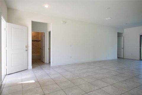 Villa ou maison à louer à Ocala, Floride: 4 chambres, 146.6 m2 № 2095572 - photo 7