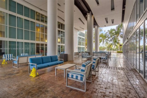 Commercial property in Miami, Florida № 1748787 - photo 26