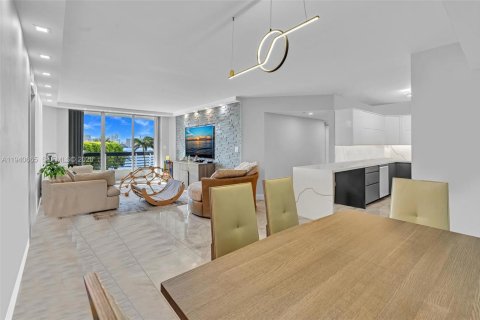 Купить кондоминиум в Авентура, Флорида 2 спальни, 109.72м2, № 1998232 - фото 29