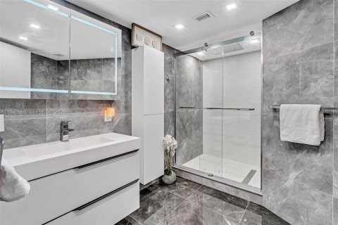 Купить кондоминиум в Авентура, Флорида 2 спальни, 109.72м2, № 1998232 - фото 22