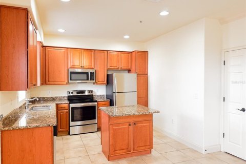 Adosado en venta en Davenport, Florida, 4 dormitorios, 181.16 m2 № 1774641 - foto 5
