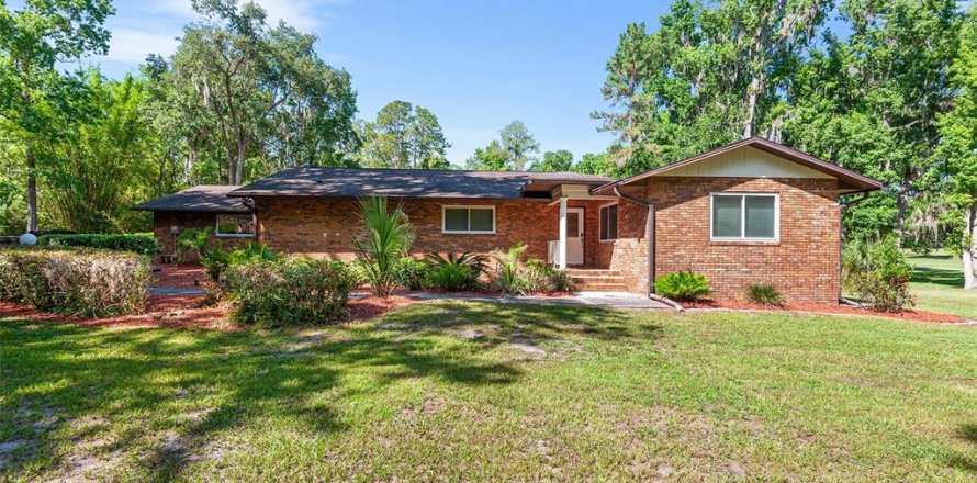 Casa en Gainesville, Florida 3 dormitorios, 238.2 m2 № 1802942
