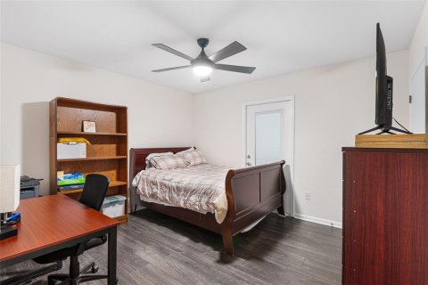 Casa en venta en Gainesville, Florida, 3 dormitorios, 238.2 m2 № 1802942 - foto 14