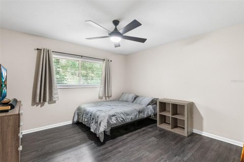 Casa en venta en Gainesville, Florida, 3 dormitorios, 238.2 m2 № 1802942 - foto 13