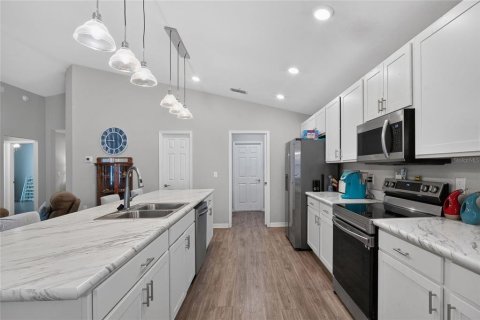 Casa en venta en Lakeland, Florida, 3 dormitorios, 193.42 m2 № 2199964 - foto 13