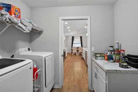 Casa en venta en Lakeland, Florida, 3 dormitorios, 193.42 m2 № 2199964 - foto 18
