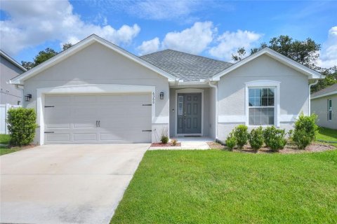 Casa en venta en Lakeland, Florida, 3 dormitorios, 193.42 m2 № 2199964 - foto 3
