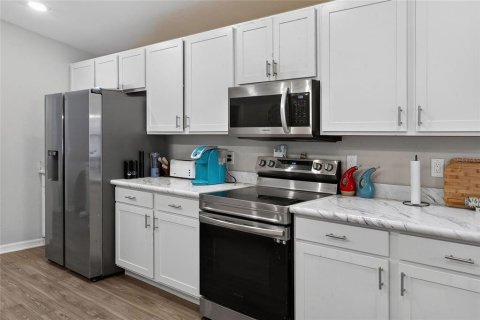 Casa en venta en Lakeland, Florida, 3 dormitorios, 193.42 m2 № 2199964 - foto 15