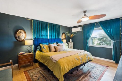Casa en venta en Eustis, Florida, 4 dormitorios, 373.37 m2 № 2354510 - foto 11