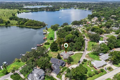 Casa en venta en Eustis, Florida, 4 dormitorios, 373.37 m2 № 2354510 - foto 3